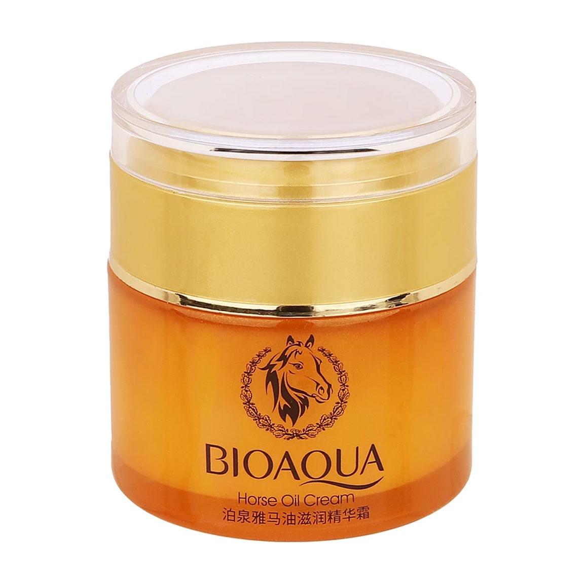 کرم مرطوب کننده صورت مدل Horse Oil مناسب برای انواع پوست وزن 50 گرم