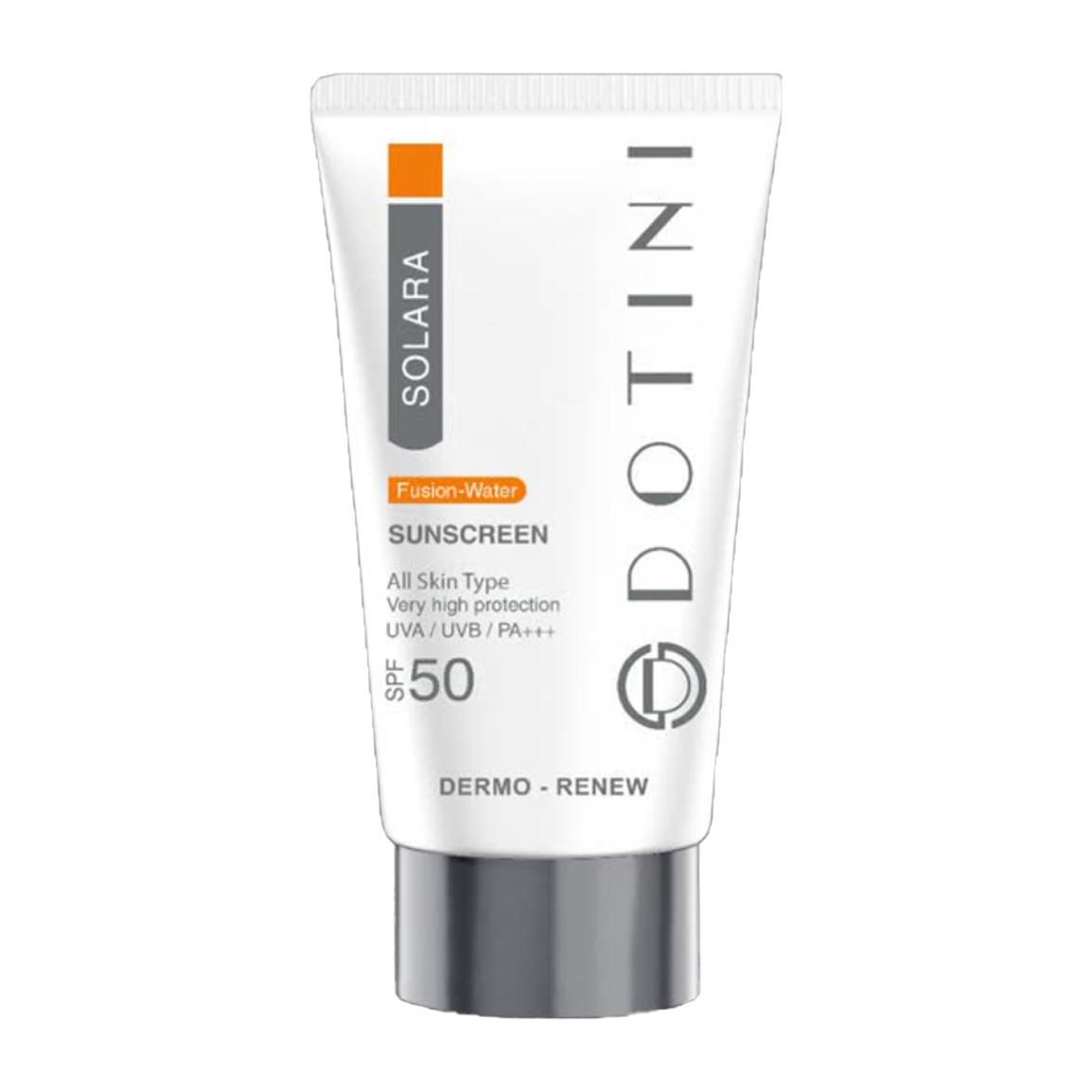 کرم ضدآفتاب بی رنگ فیوژن واتر با SPF 50 مناسب انواع پوست حجم 50 میلی لیتر